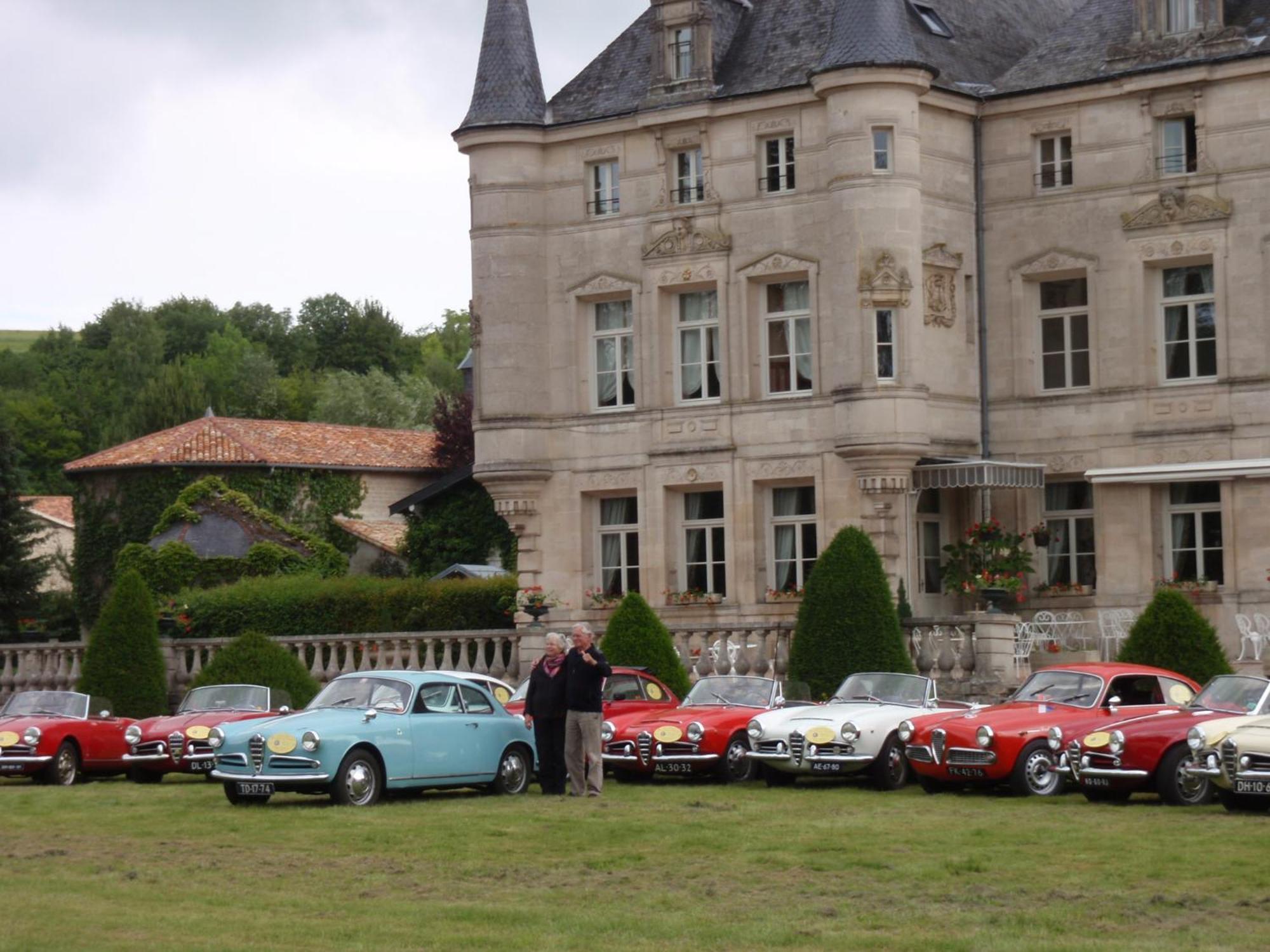 Chateau Des Monthairons Hotel Restaurant Gastromaison Spa Privatif Les Monthairons Bagian luar foto